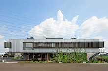 ���₢�̉� ����